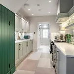 Nyaraló Luxury Mews House In Harrogate