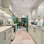 Luxury Mews House In Harrogate