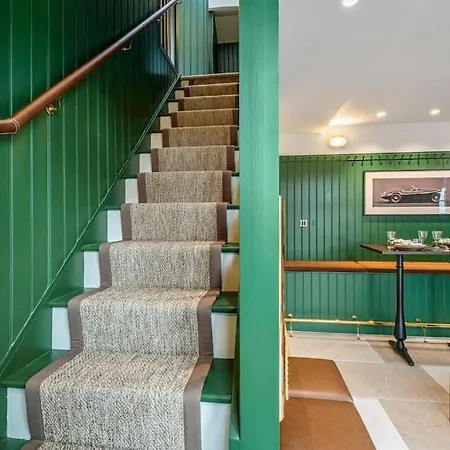 Luxury Mews House In Casa de Férias *